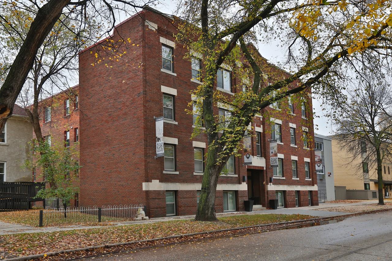 61 Furby Street - Photo 6 of 11