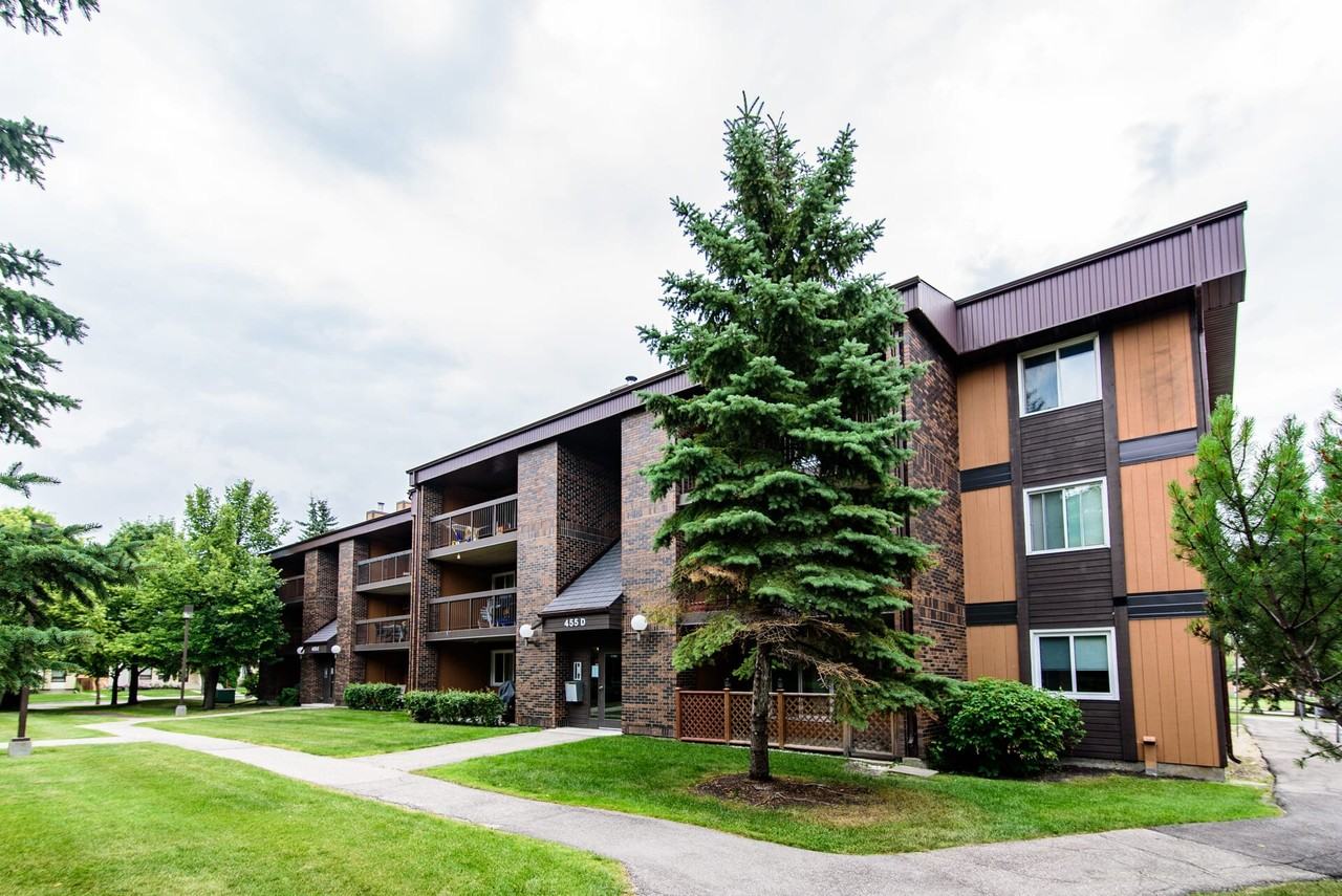 RiverPark Estates - Photo 2 of 7