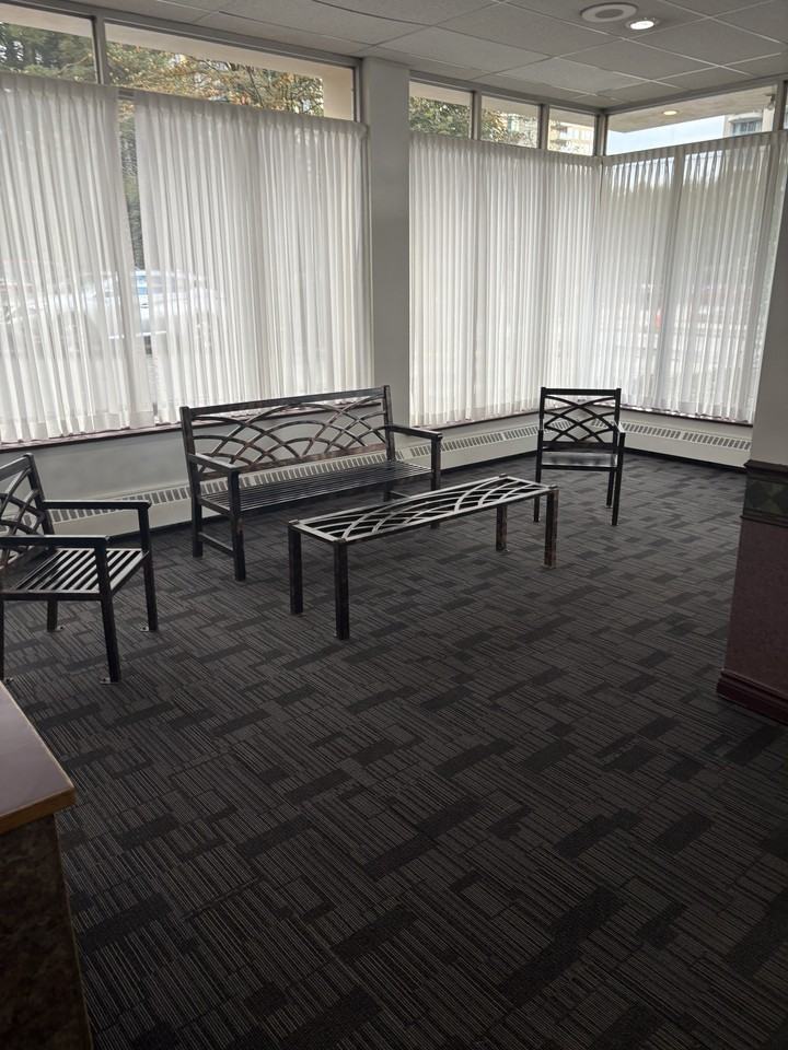 Edgewater Plaza - Photo 4 of 4