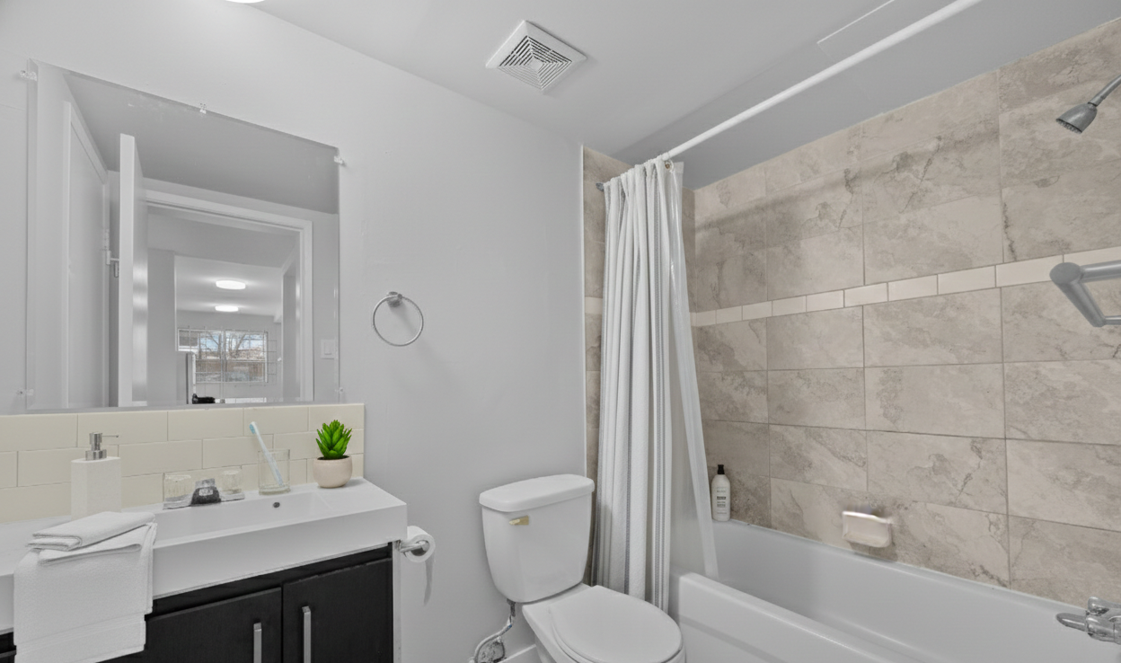 Black Forest Manor - Photo 3 of 20