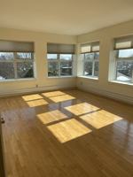 featured image of 1425 Bayview Ave