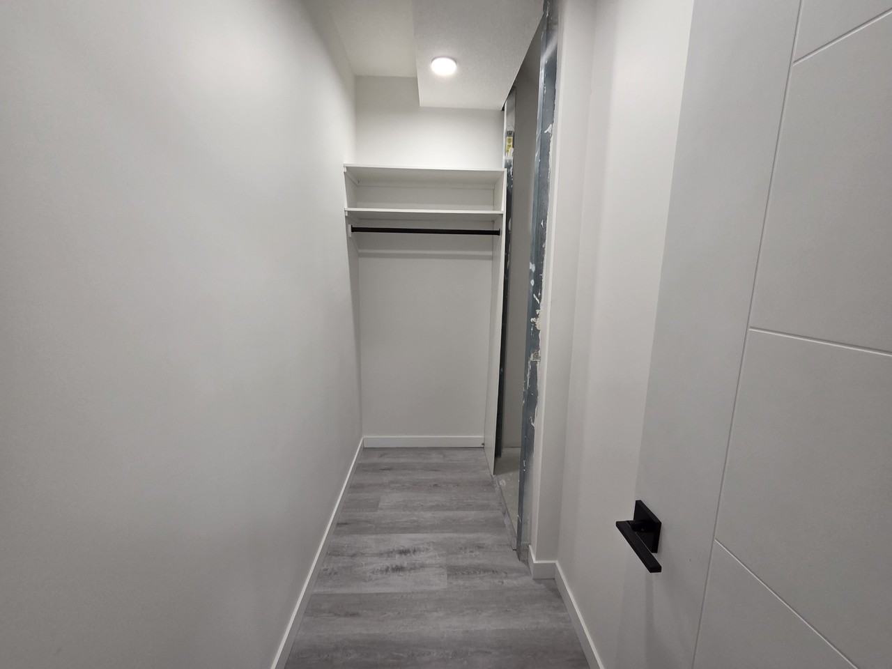 8019 83 St Basement Suite - Photo 4 of 7