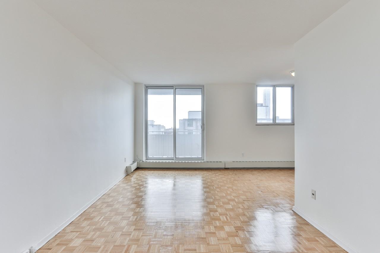 80 Cosburn Avenue - Photo 7 of 22