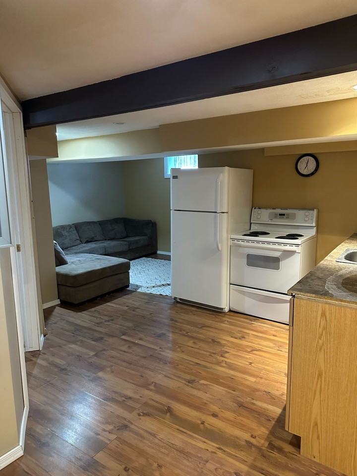 11 Krivel Crescent - Photo 2 of 14