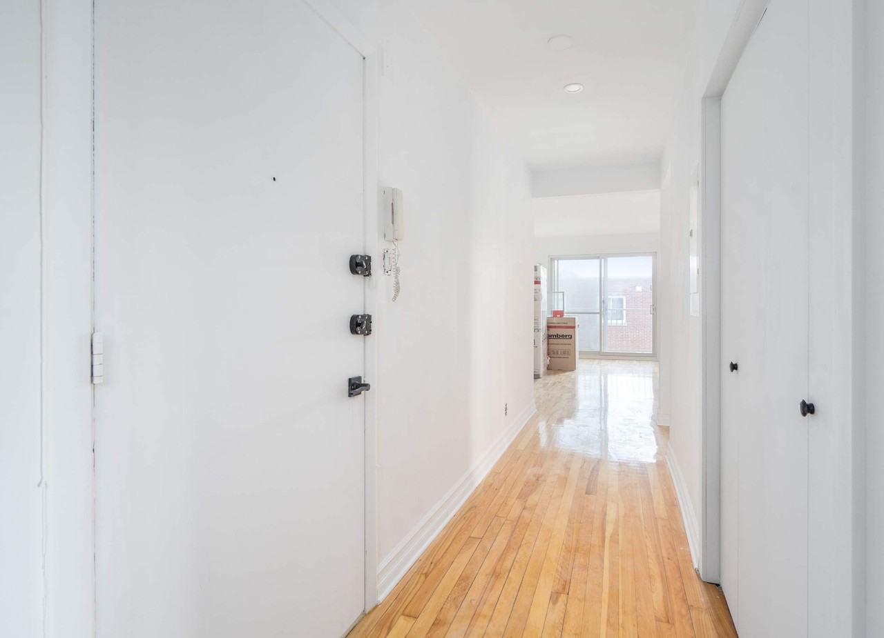 2640 Theodore - Photo 2 of 15