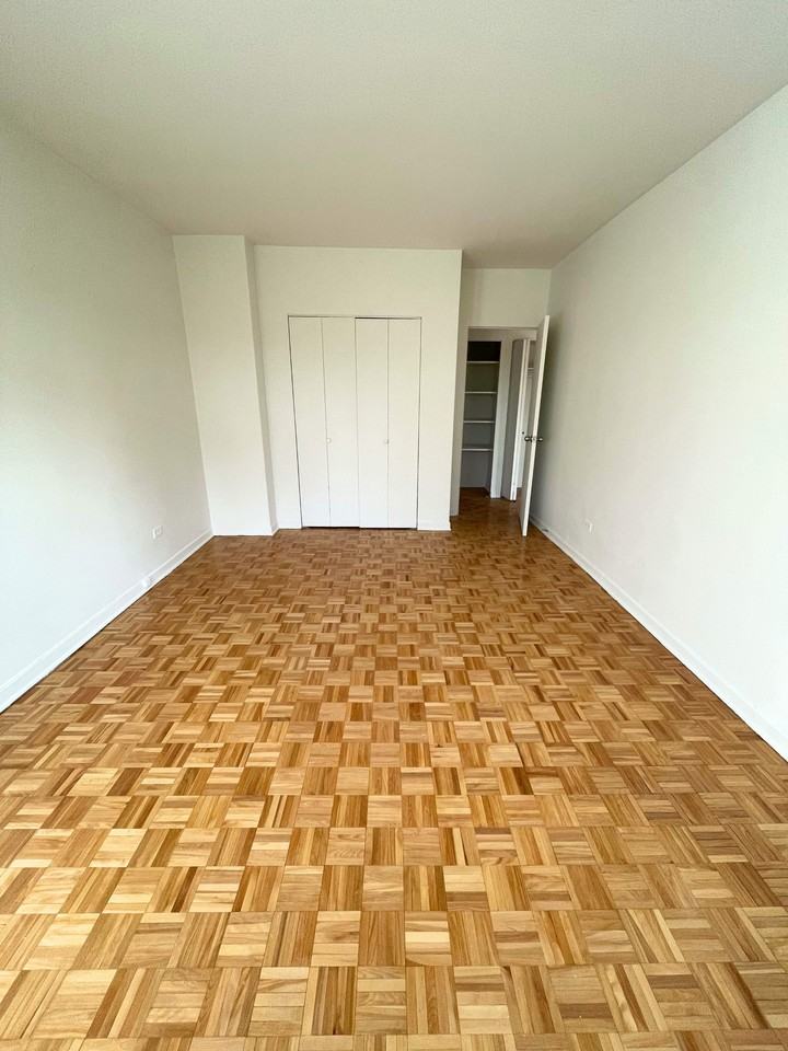 406 Crepeau - Photo 7 of 13