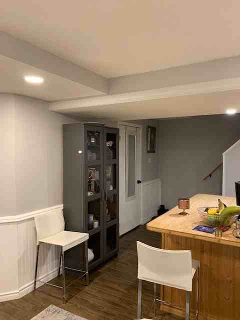 116 Kortright Road W - Photo 3 of 11