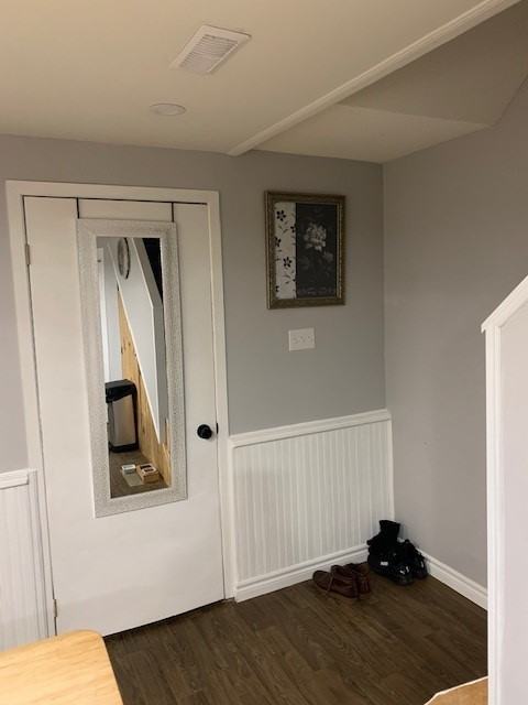 116 Kortright Road W - Photo 6 of 11