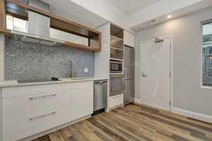 featured image of 534 Lisgar St