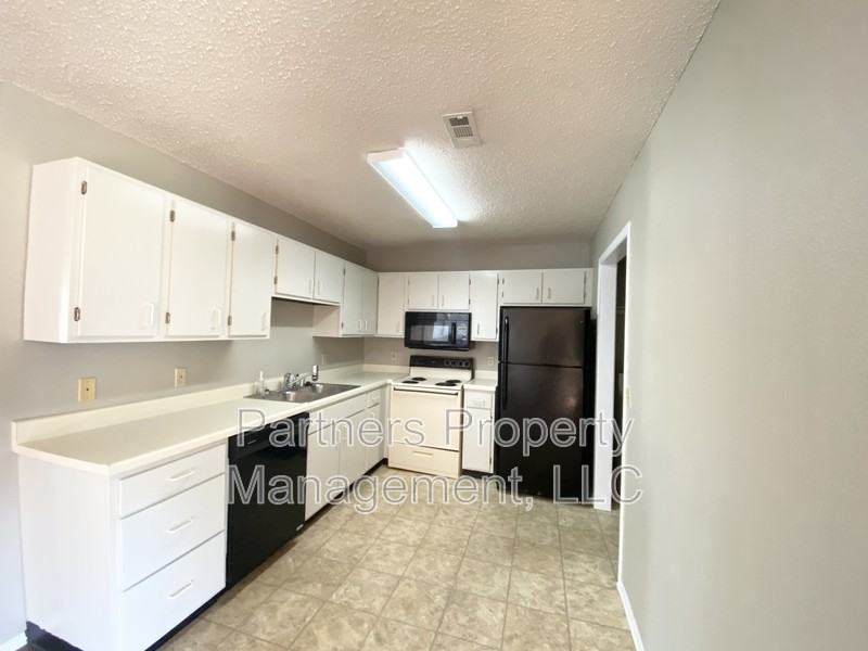 1659 N Dawn Dr - Photo 6 of 11