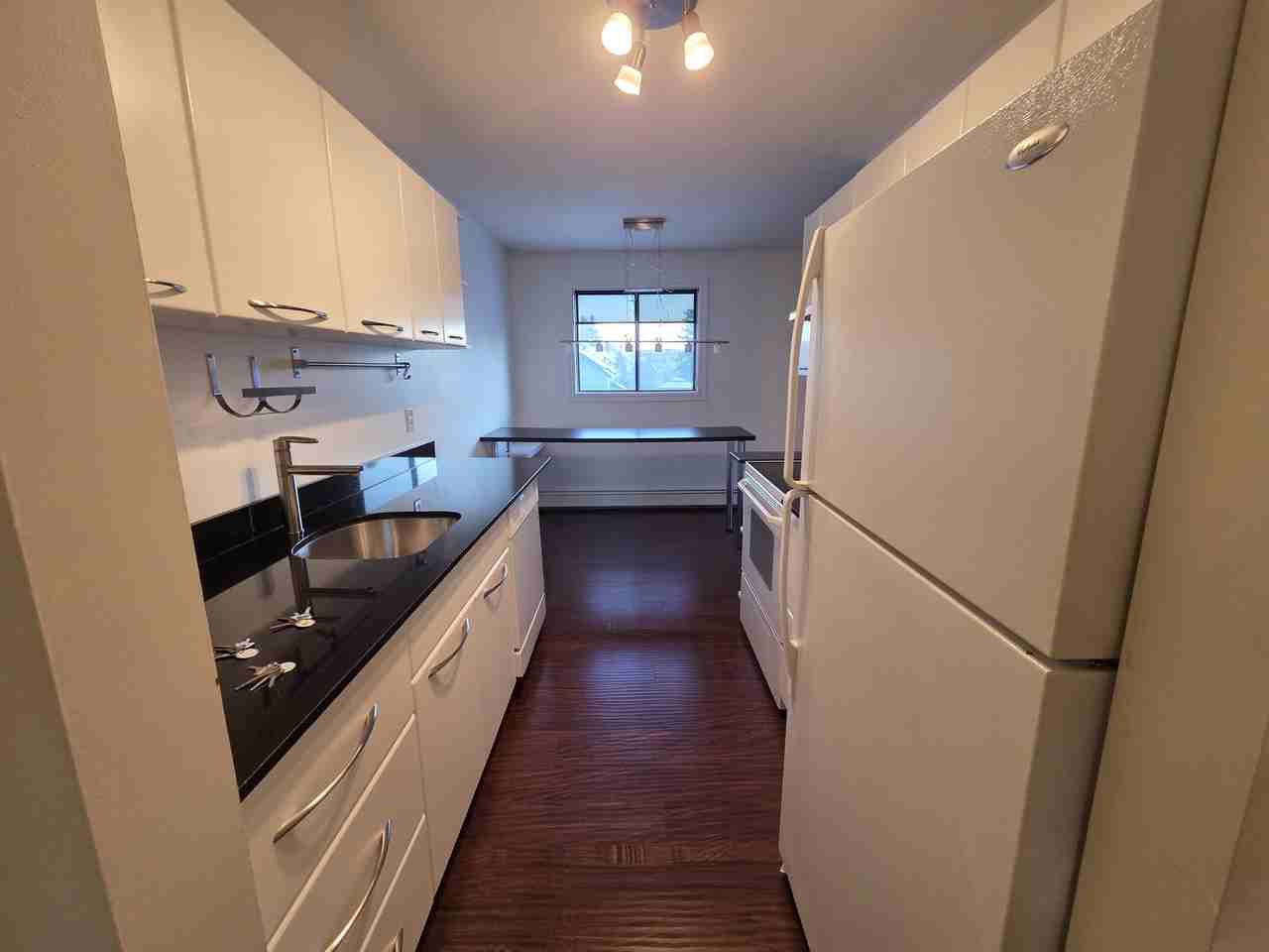 204 - 11115 74 St Edmonton, AB - Photo 2 of 13