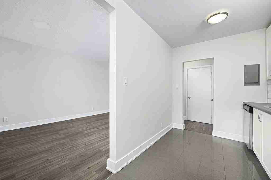 9 Craigton Drive - Photo 5 of 8