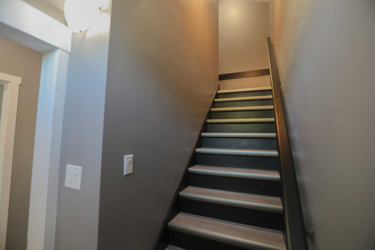 Wharncliffe Rd. S. 94 - Upper - Photo 2 of 27