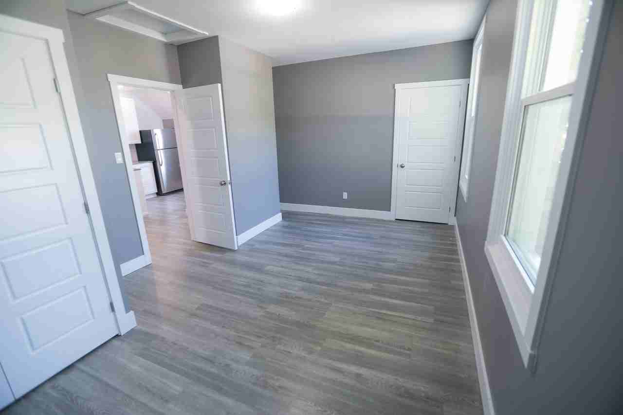 Wharncliffe Rd. S. 94 - Upper - Photo 7 of 27