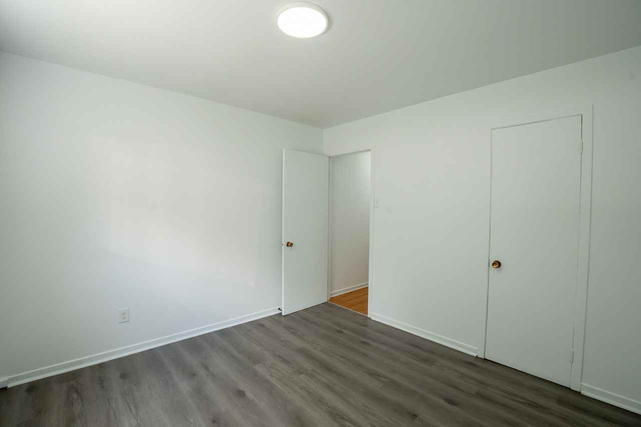 45 Boulevard Fortin - Photo 6 of 8