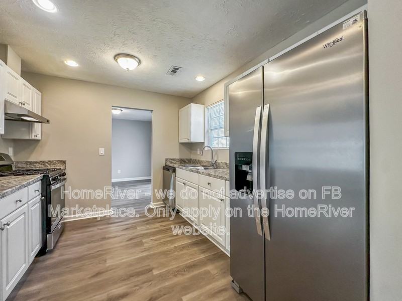 7065 Merrywood Dr - Photo 7 of 19