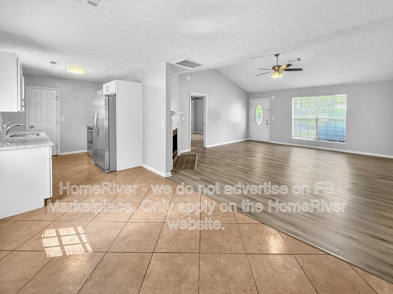 6463 Heritage Run - Photo 3 of 21