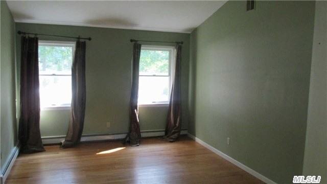 18 Huntington Rd - Photo 3 of 15