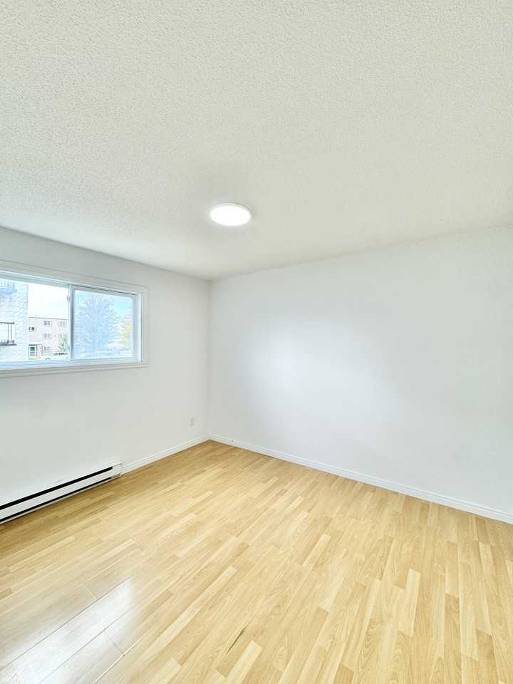 914 Desaulniers - Photo 6 of 7