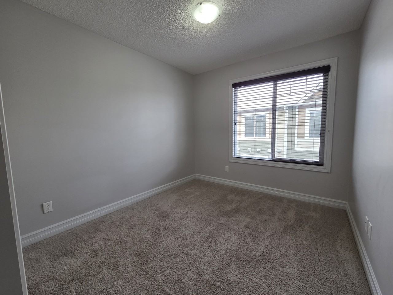 93 - 3625 144 Ave - Photo 4 of 17