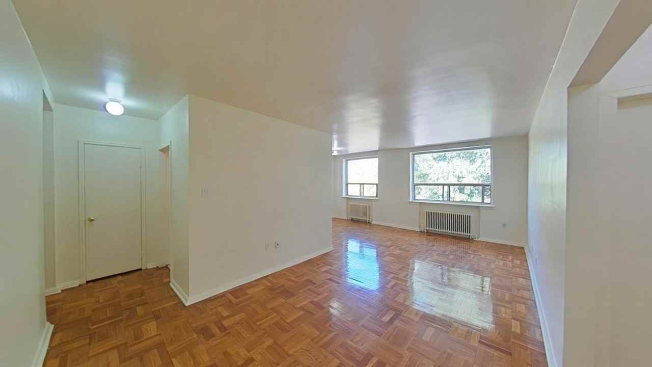 1589–1607 Victoria Park Ave - Photo 6 of 16