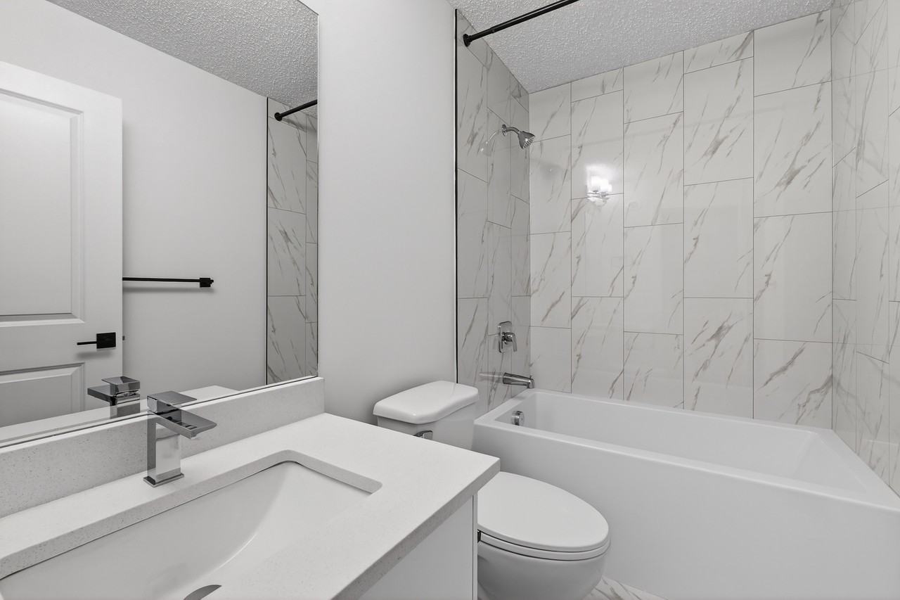 239 Pacific Drive Main & GRG Spruce Grove - Photo 5 of 32