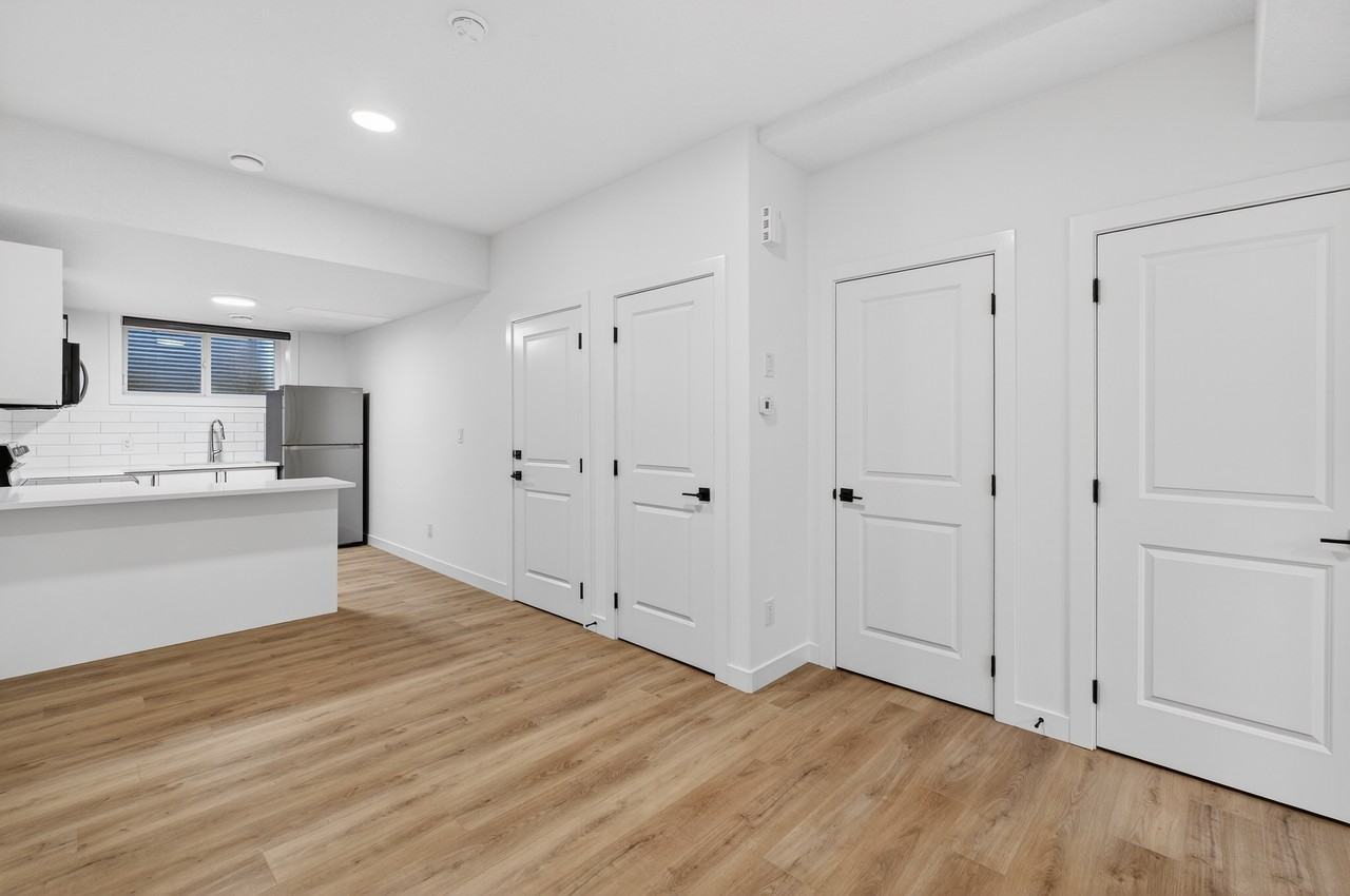 235 Pacific Drive Basement Suite - Photo 2 of 13