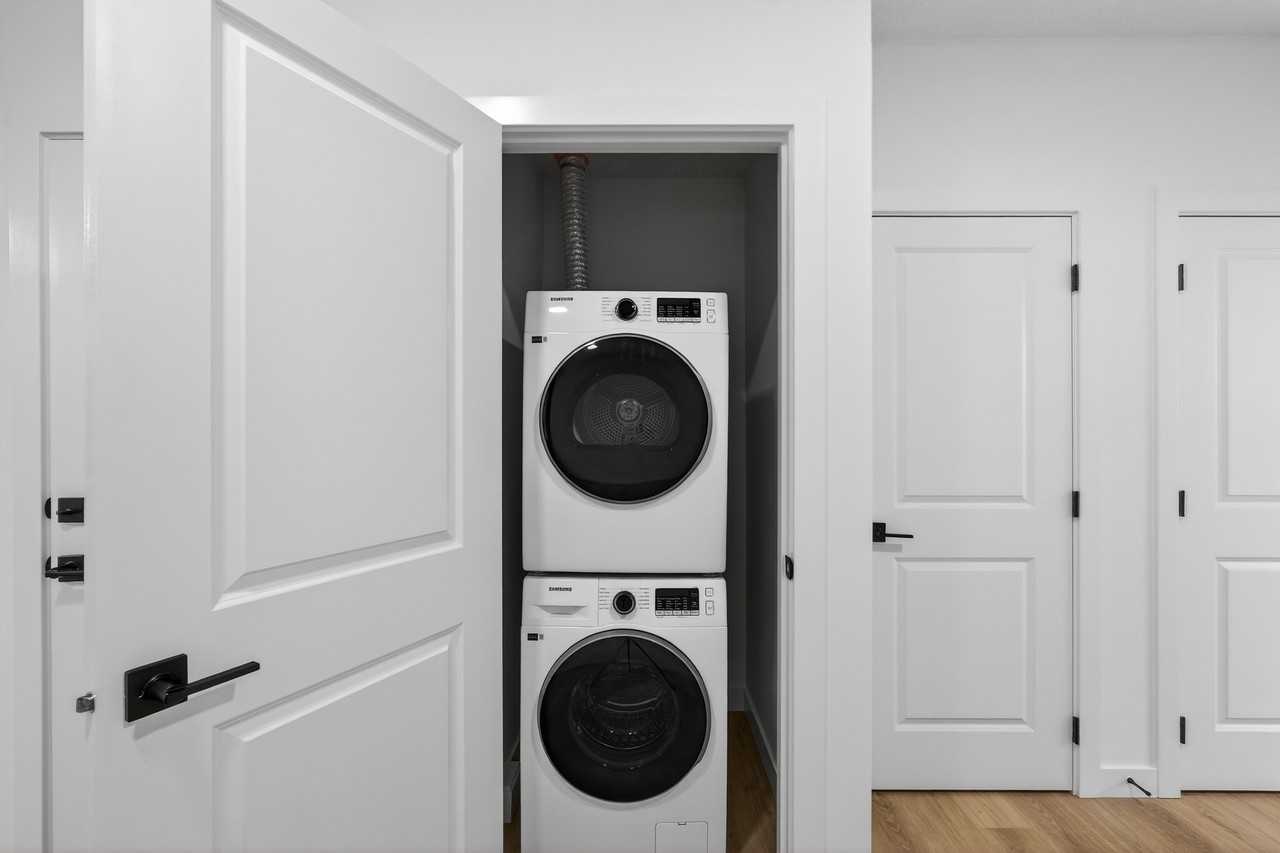 235 Pacific Drive Basement Suite - Photo 3 of 13