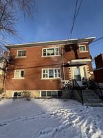 featured image of 1689 - 1689 Edgehill Place