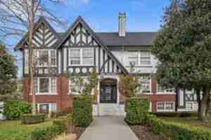 featured image of 1395 14th Ave W