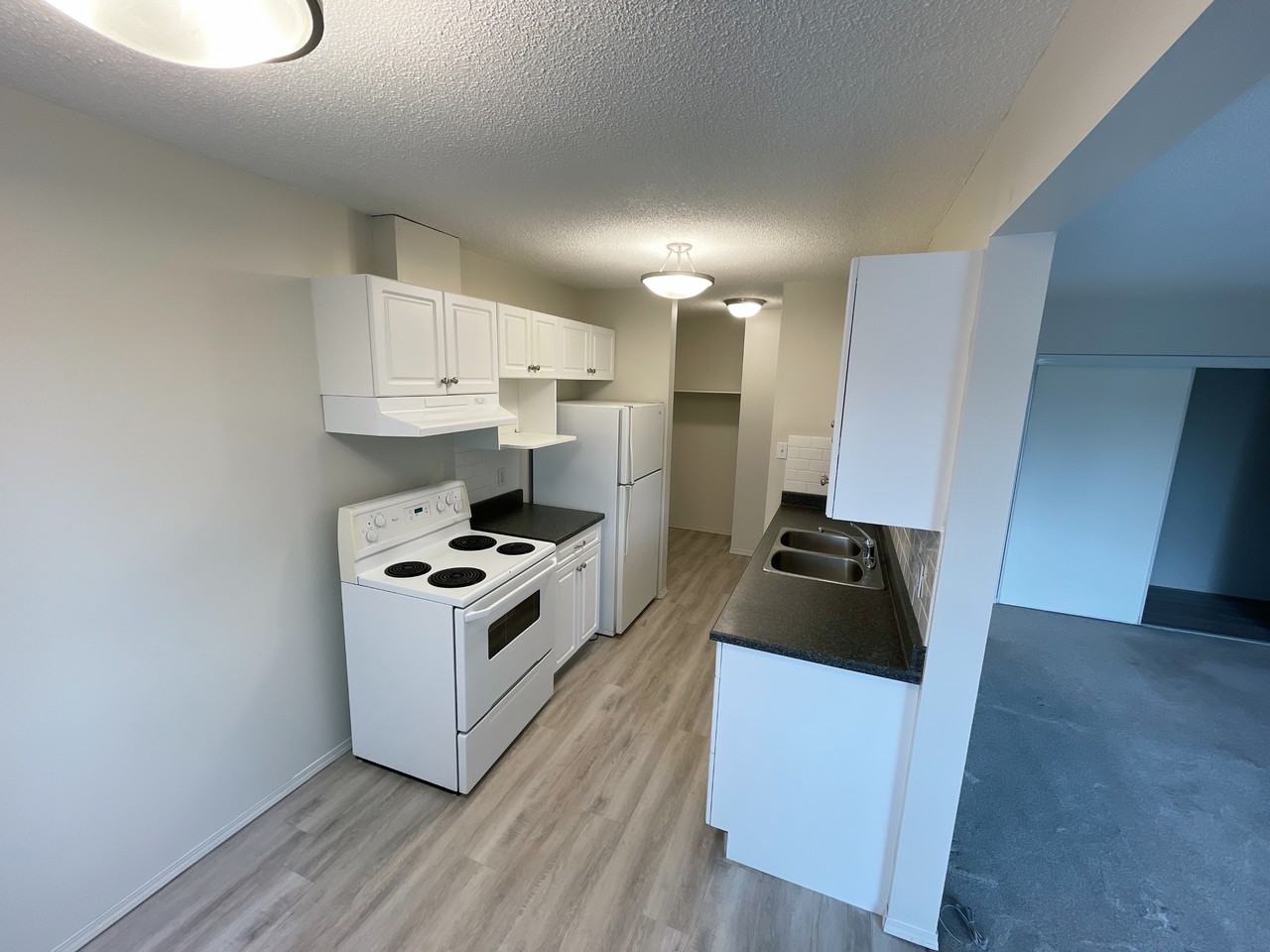 Royal Garden Villa - Photo 5 of 23