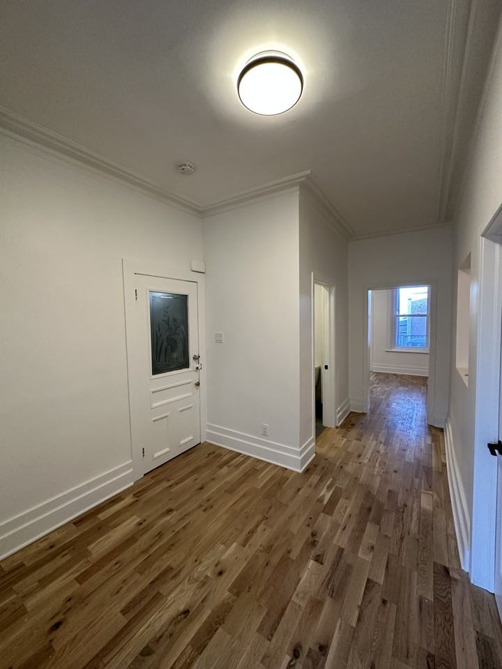 3726-3734 Rue Notre-Dame Ouest and 331 Turgeon - Photo 3 of 31