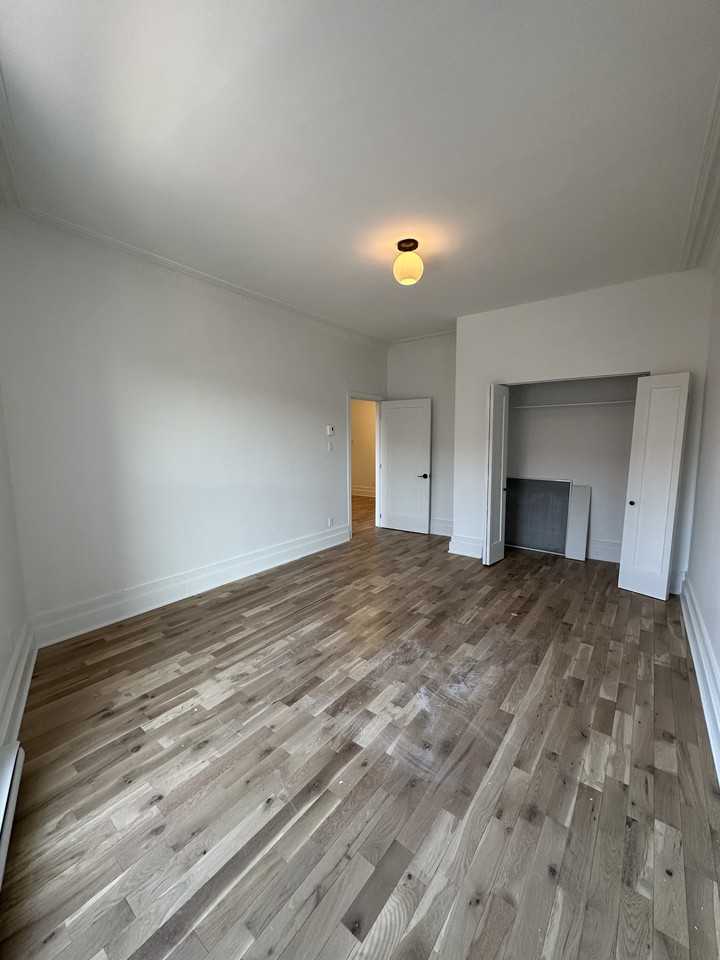 3726-3734 Rue Notre-Dame Ouest and 331 Turgeon - Photo 7 of 31