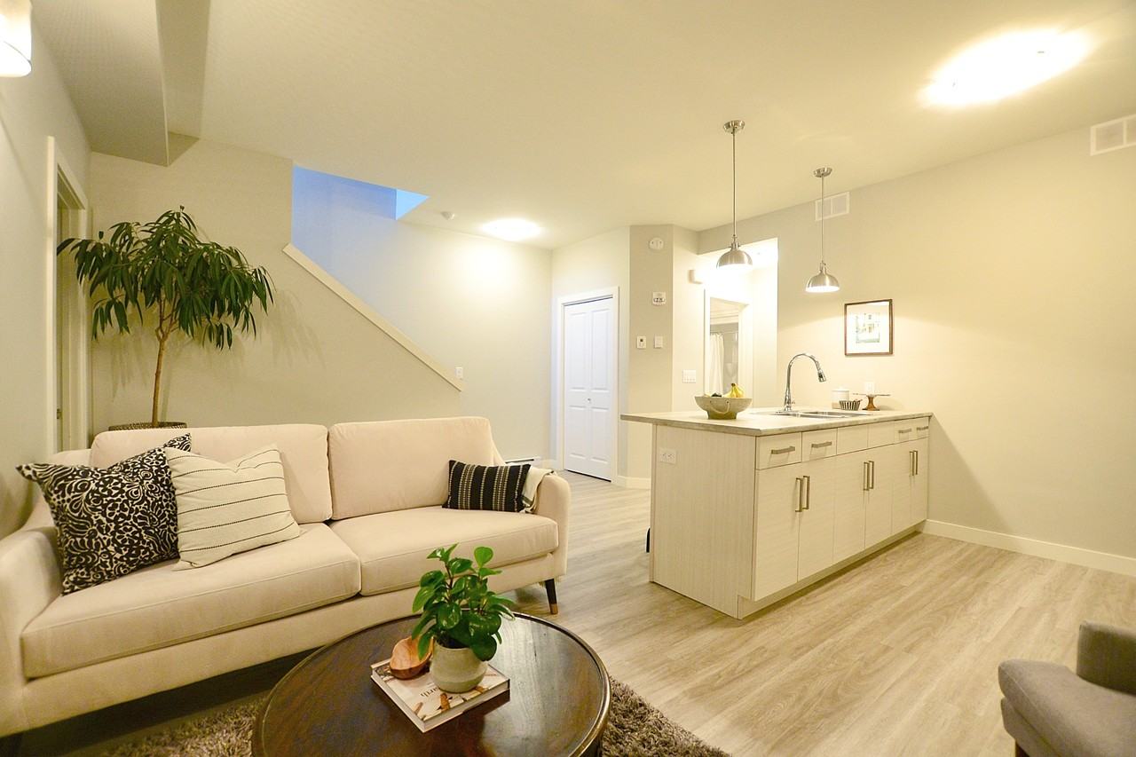 Ashford Lane - Photo 7 of 50