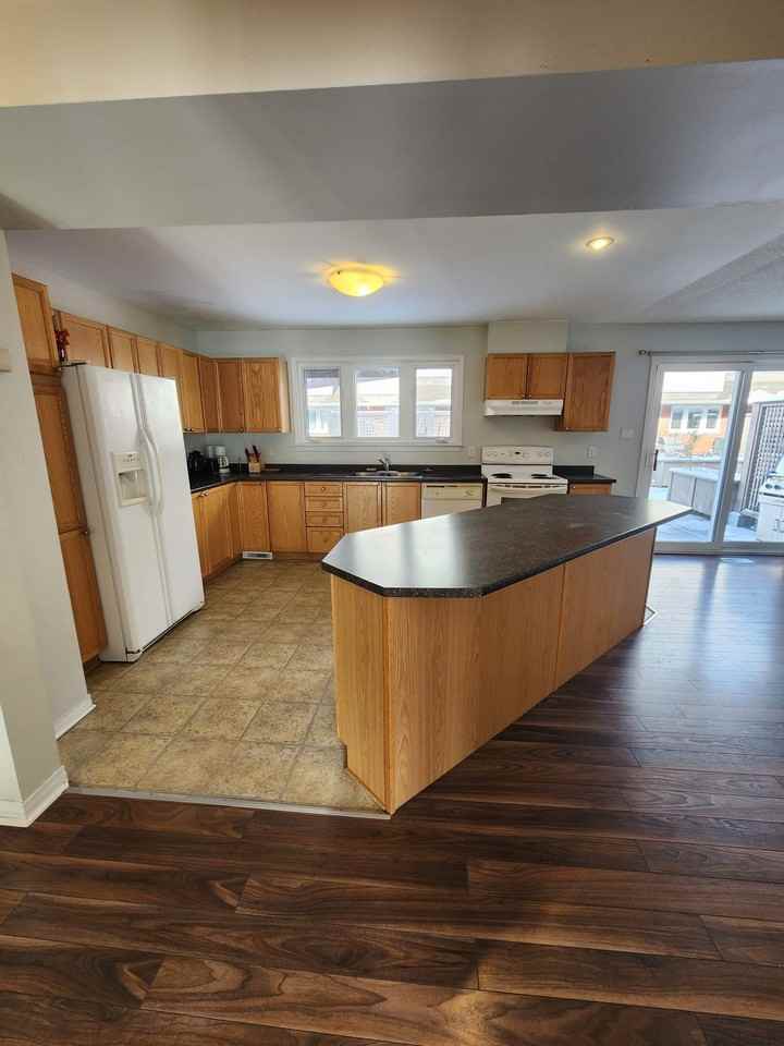 134 Monterey Drive - 1 - Photo 3 of 22