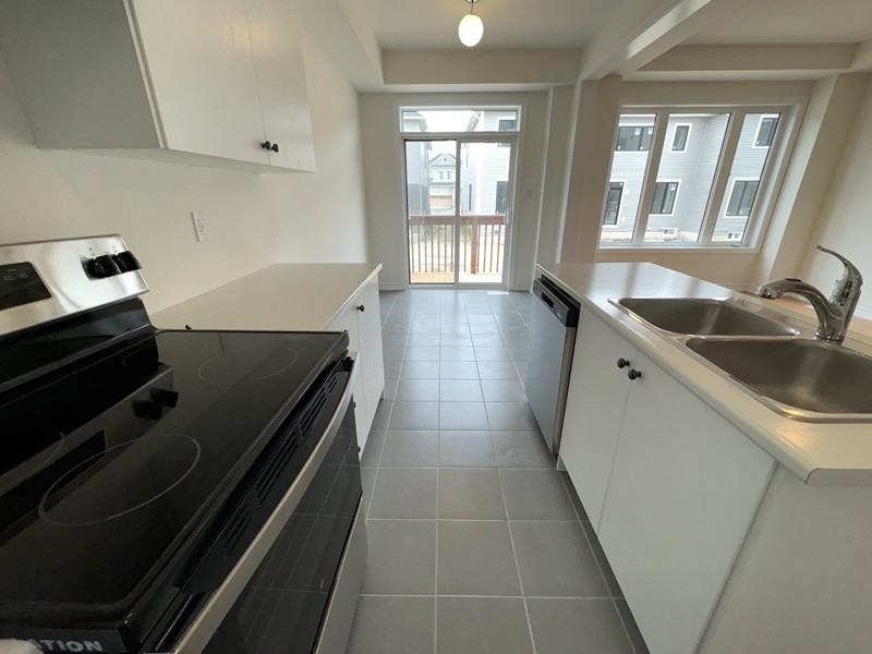 14 Durham Ave. - Photo 7 of 31