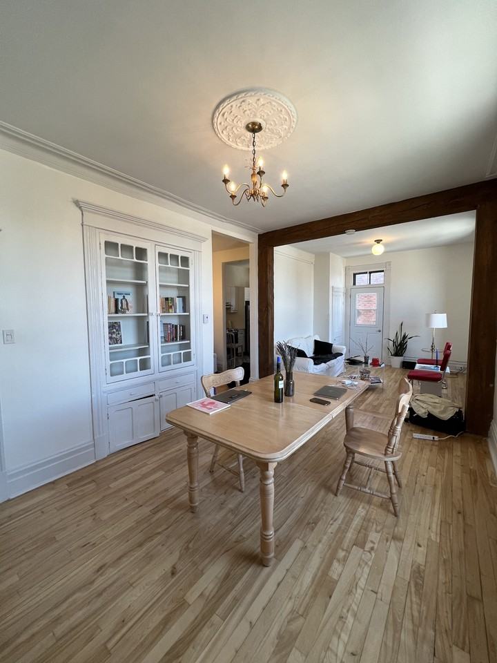 6 St. Viatuer West - Photo 3 of 27