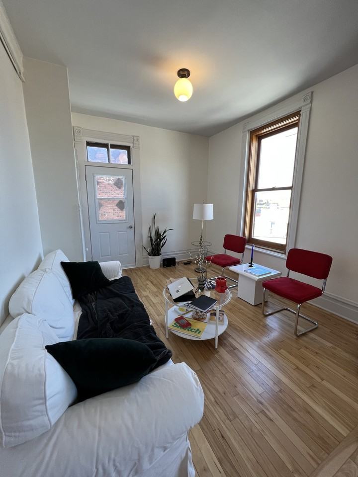 6 St. Viatuer West - Photo 5 of 27