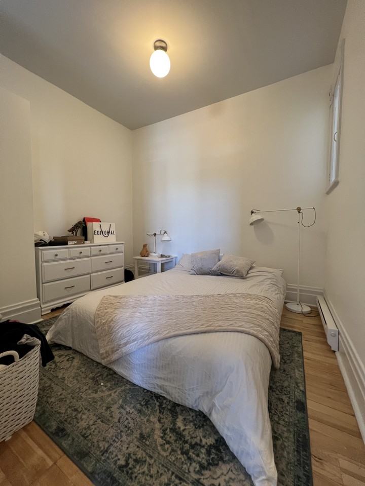 6 St. Viatuer West - Photo 7 of 27