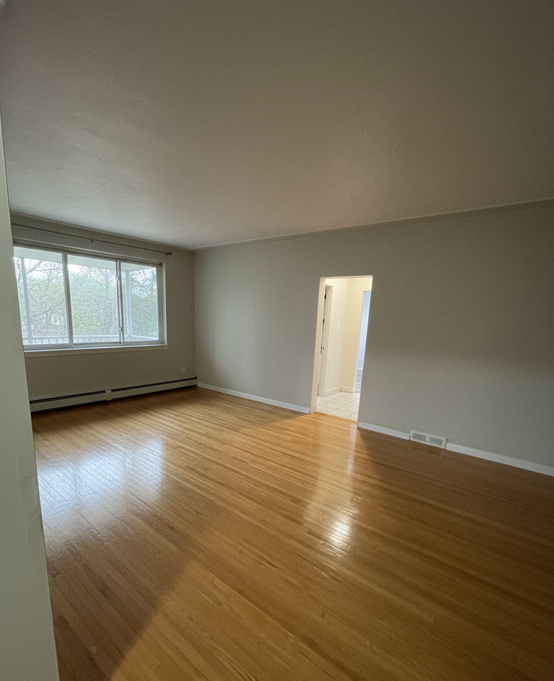 Silver Heights - Photo 5 of 9