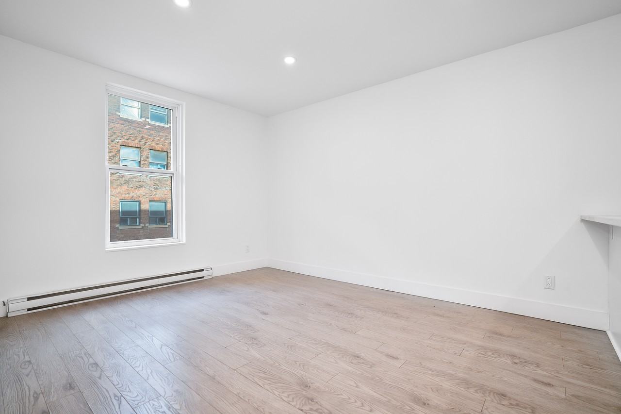 978 Du College - Photo 5 of 25