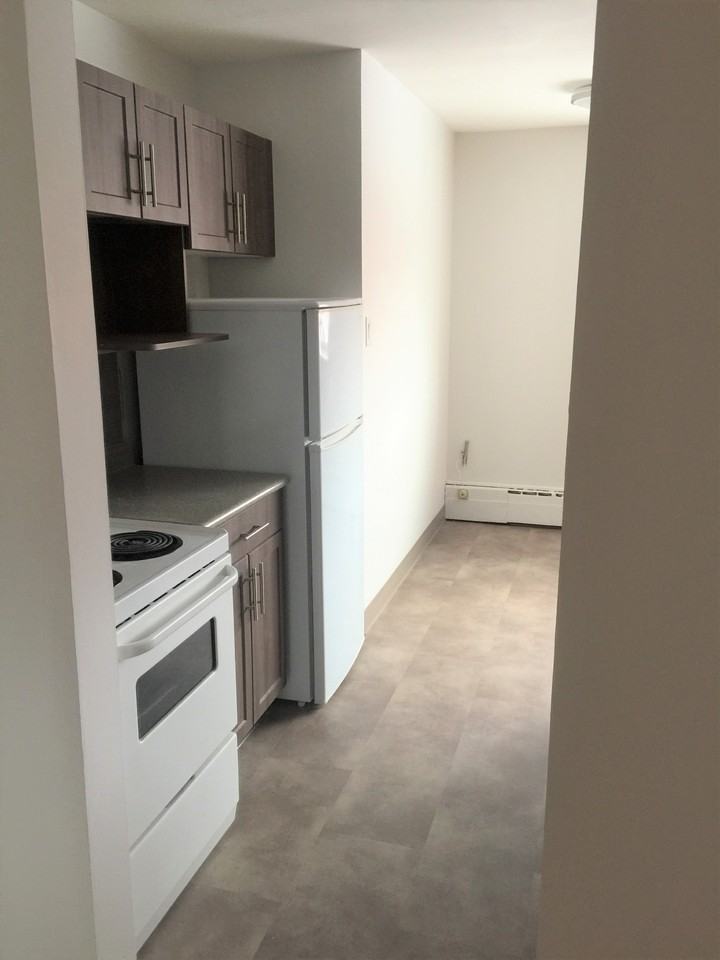 Stardust Plaza - Photo 4 of 26