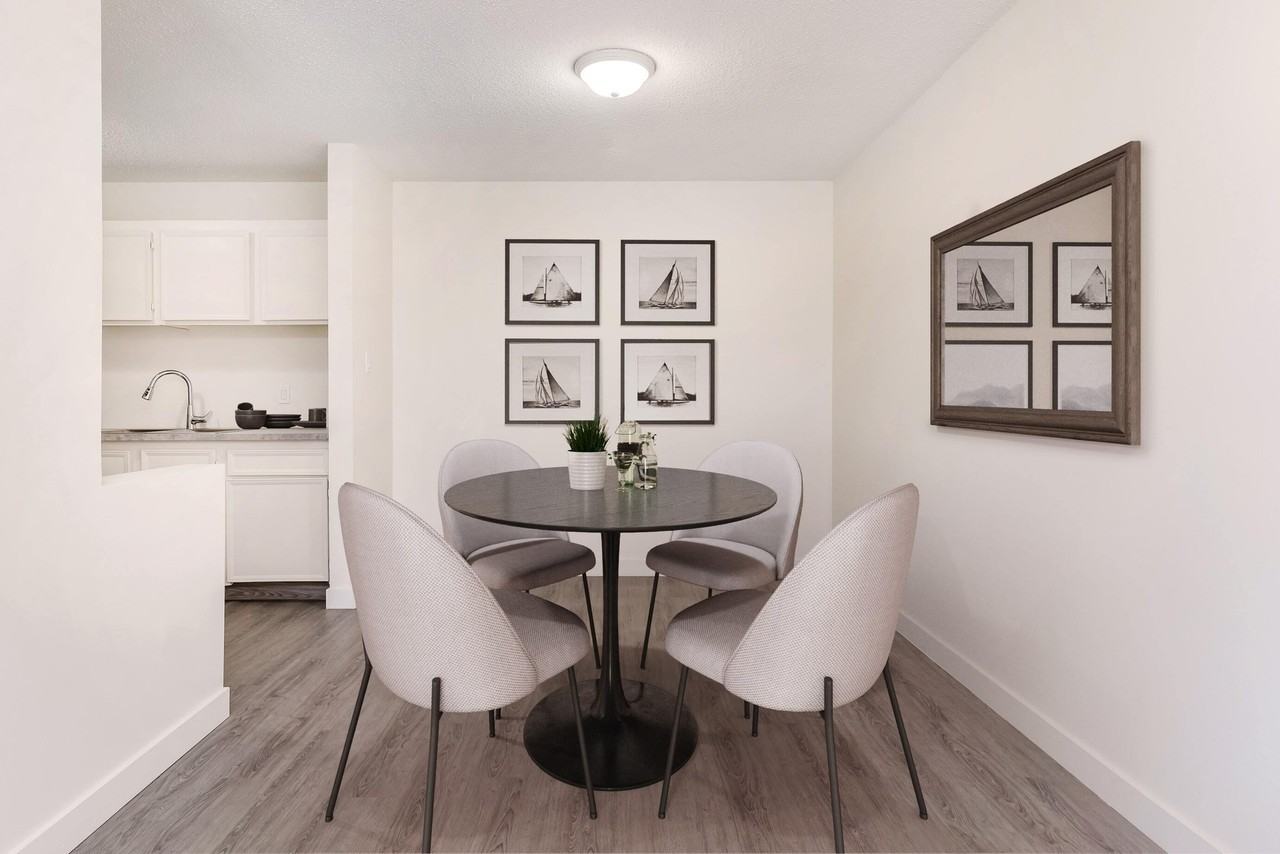 Westwinds Of Summerlea - Photo 4 of 12