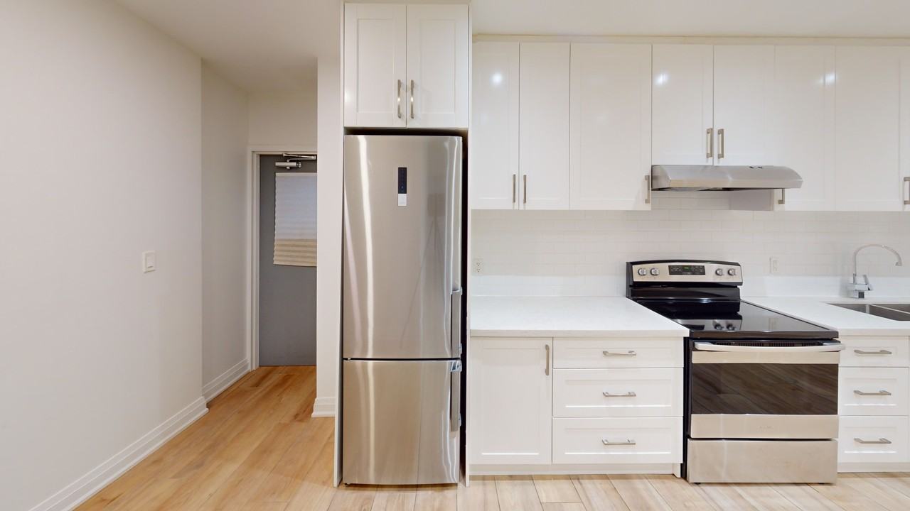 COLLEGE ST & OSSINGTON AVE - Photo 2 of 18