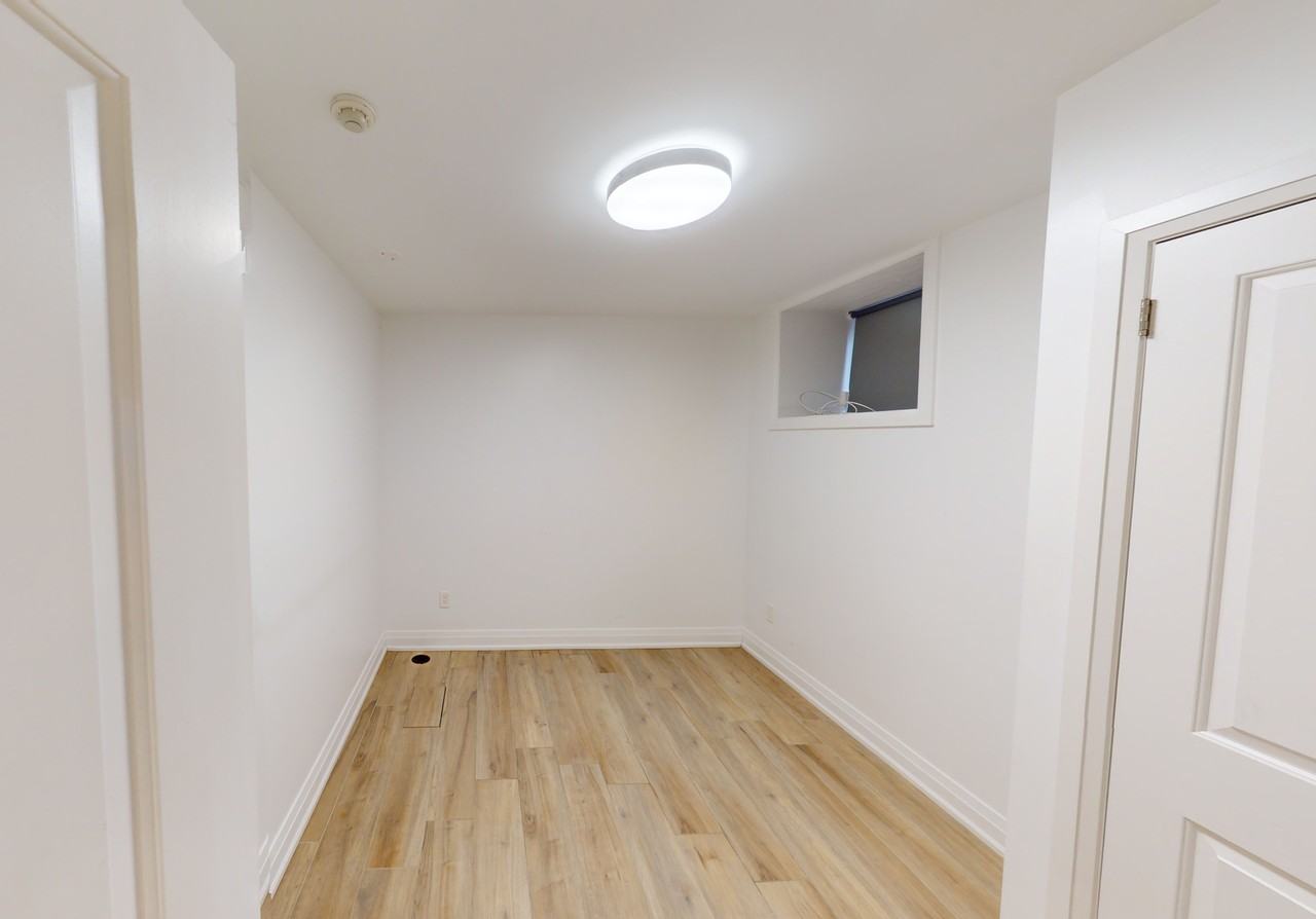 COLLEGE ST & OSSINGTON AVE - Photo 7 of 18