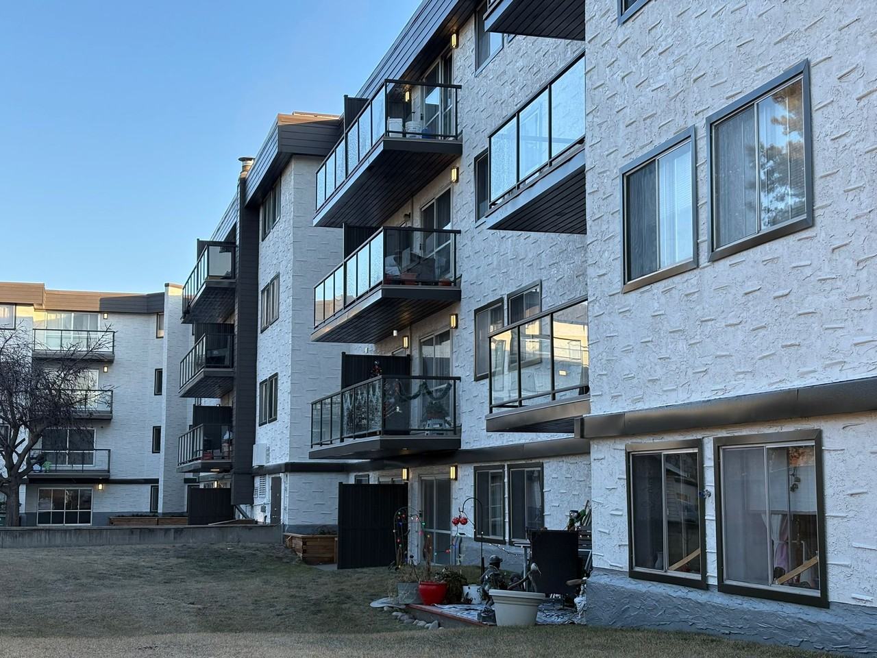 Southbury House - Photo 6 of 15