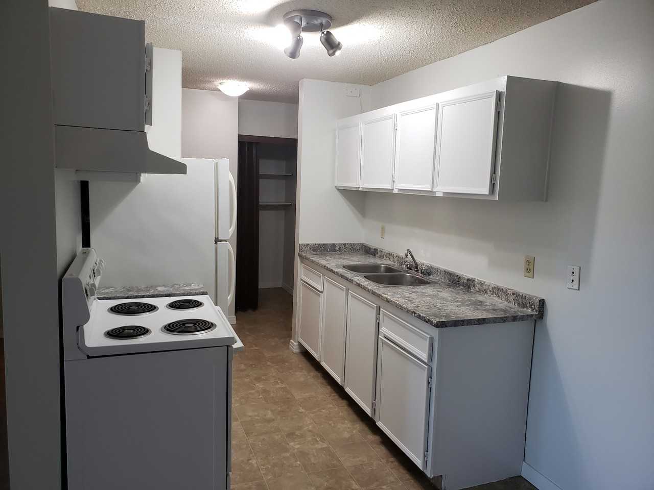 Twin Pines - Photo 6 of 15