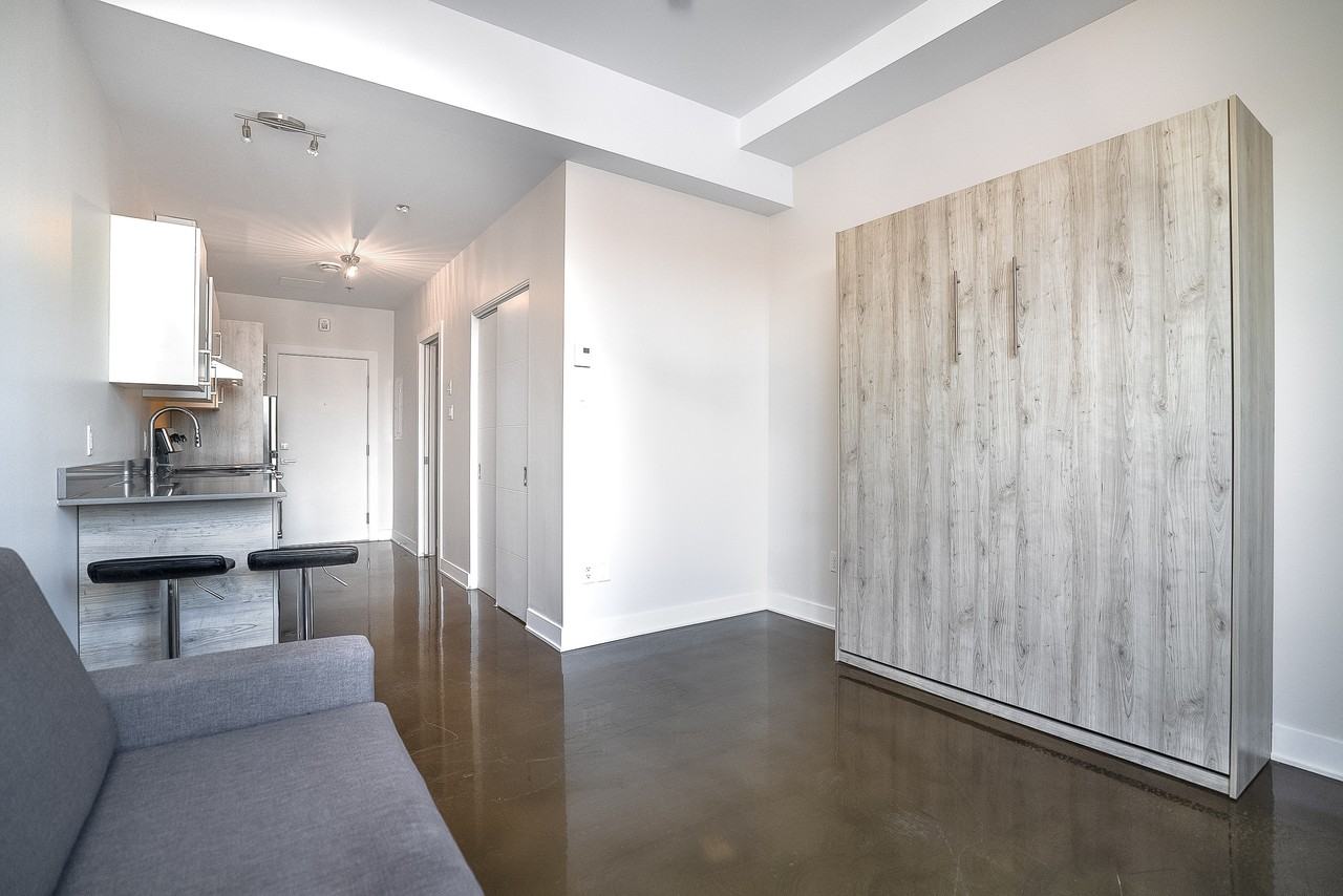 1428 Overdale - Photo 5 of 39