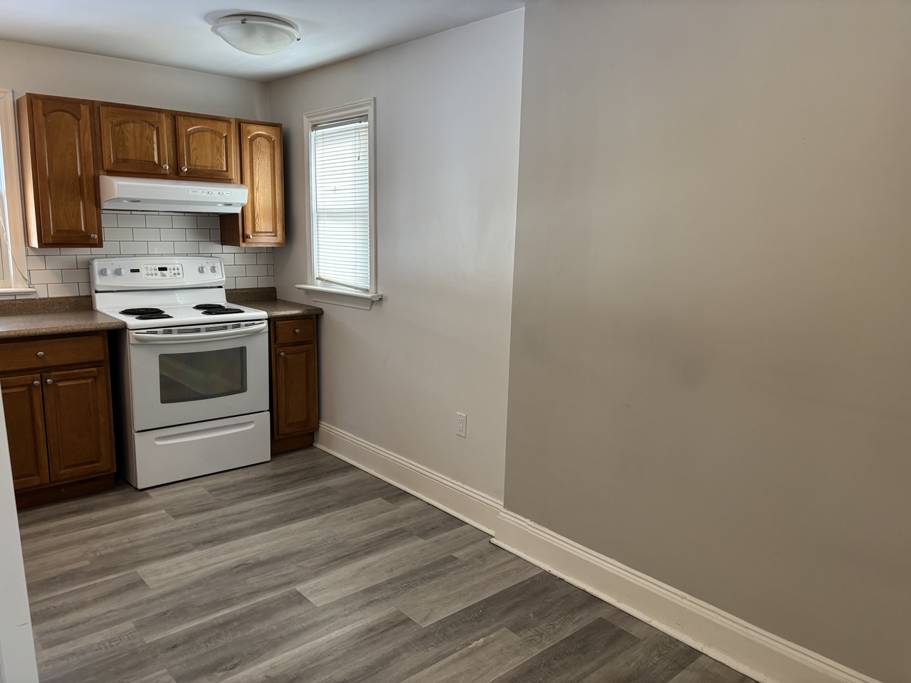 24 Shotwell Street, Welland - Photo 4 of 14