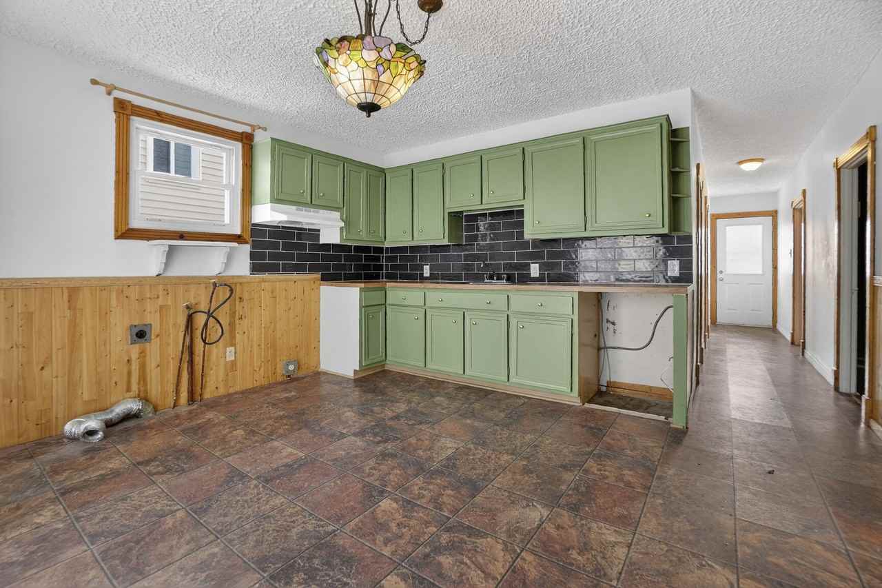 135 rue Provost - Photo 3 of 15